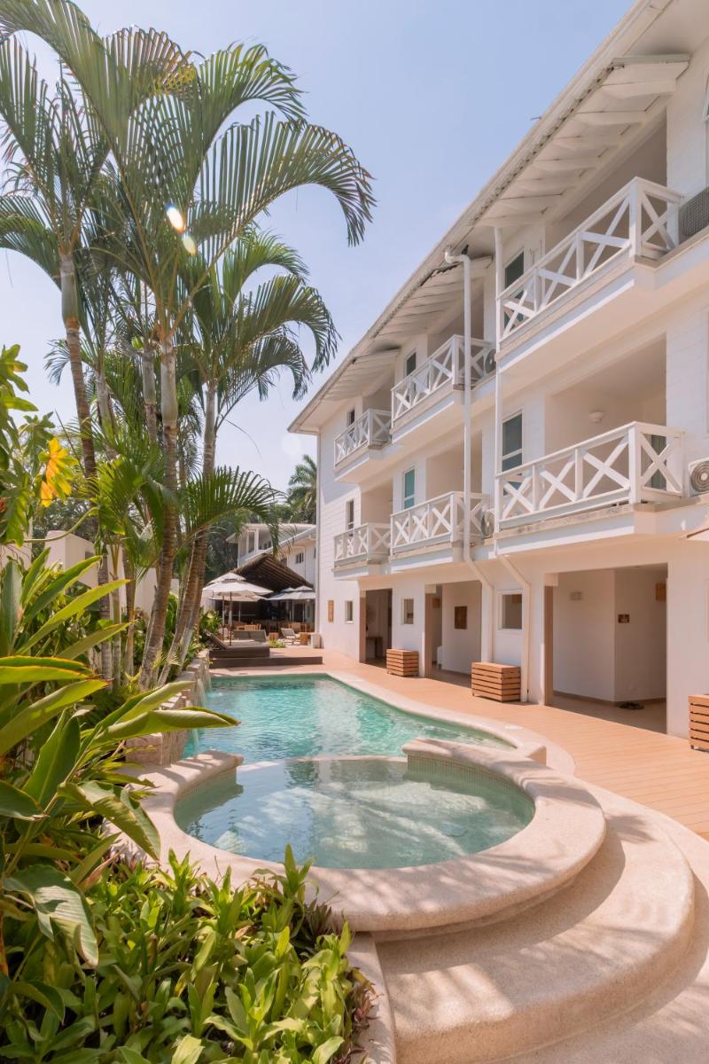 Hotel Santa Teresa by the Beach - Housity