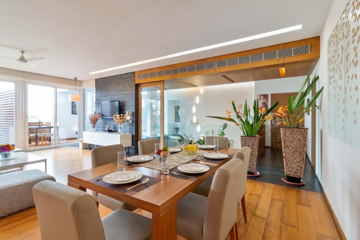 StayVista at Acacia Skies with Beach View & Kitchen Access - Housity