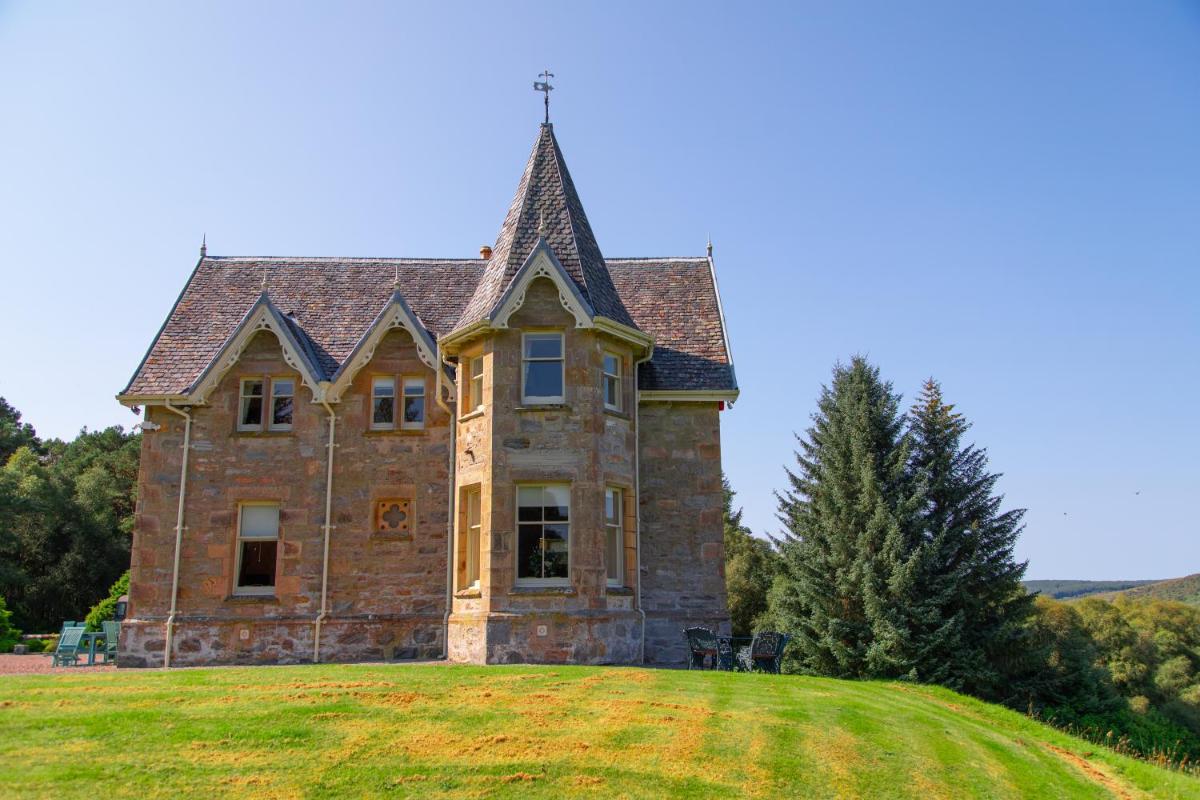 Inveroykel Lodge at Rosehall - Housity