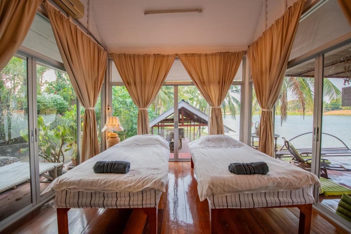 River Flow House Bangtanod - Housity