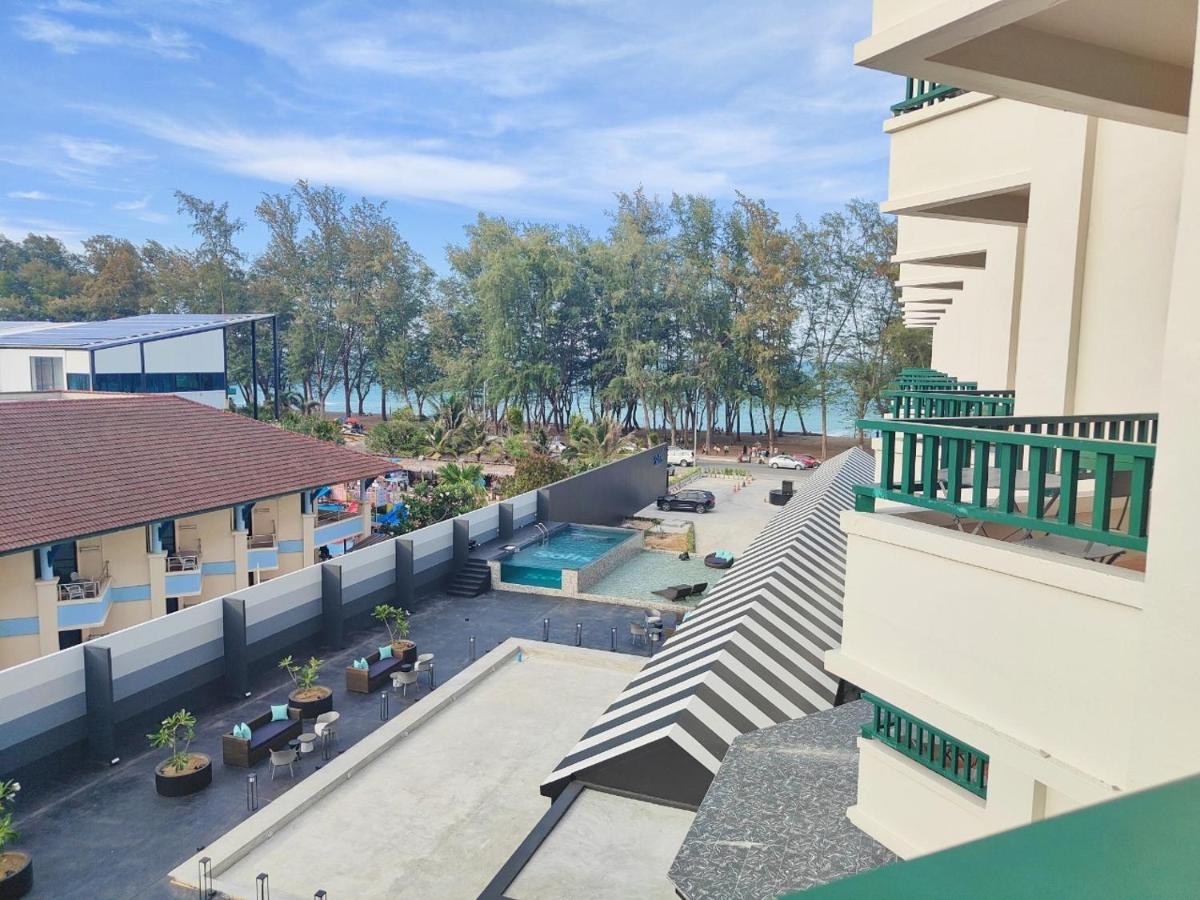 Solis Beach Hotel Rajamangala - Housity