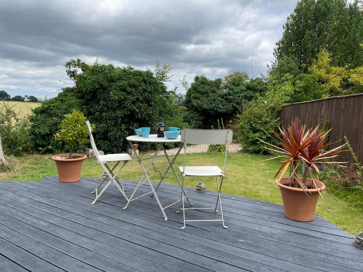 Walnut Tree Lodge - Housity