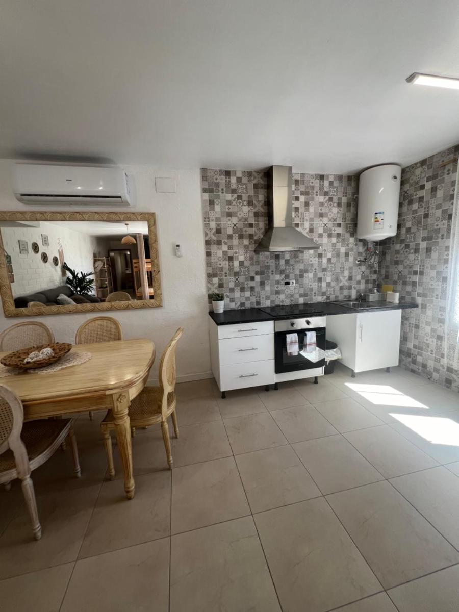 Apartamento loft, jardín y piscina privada - Housity
