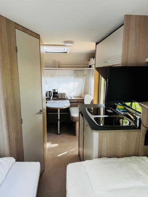 Reisemobil Zentrum Berlin - Housity