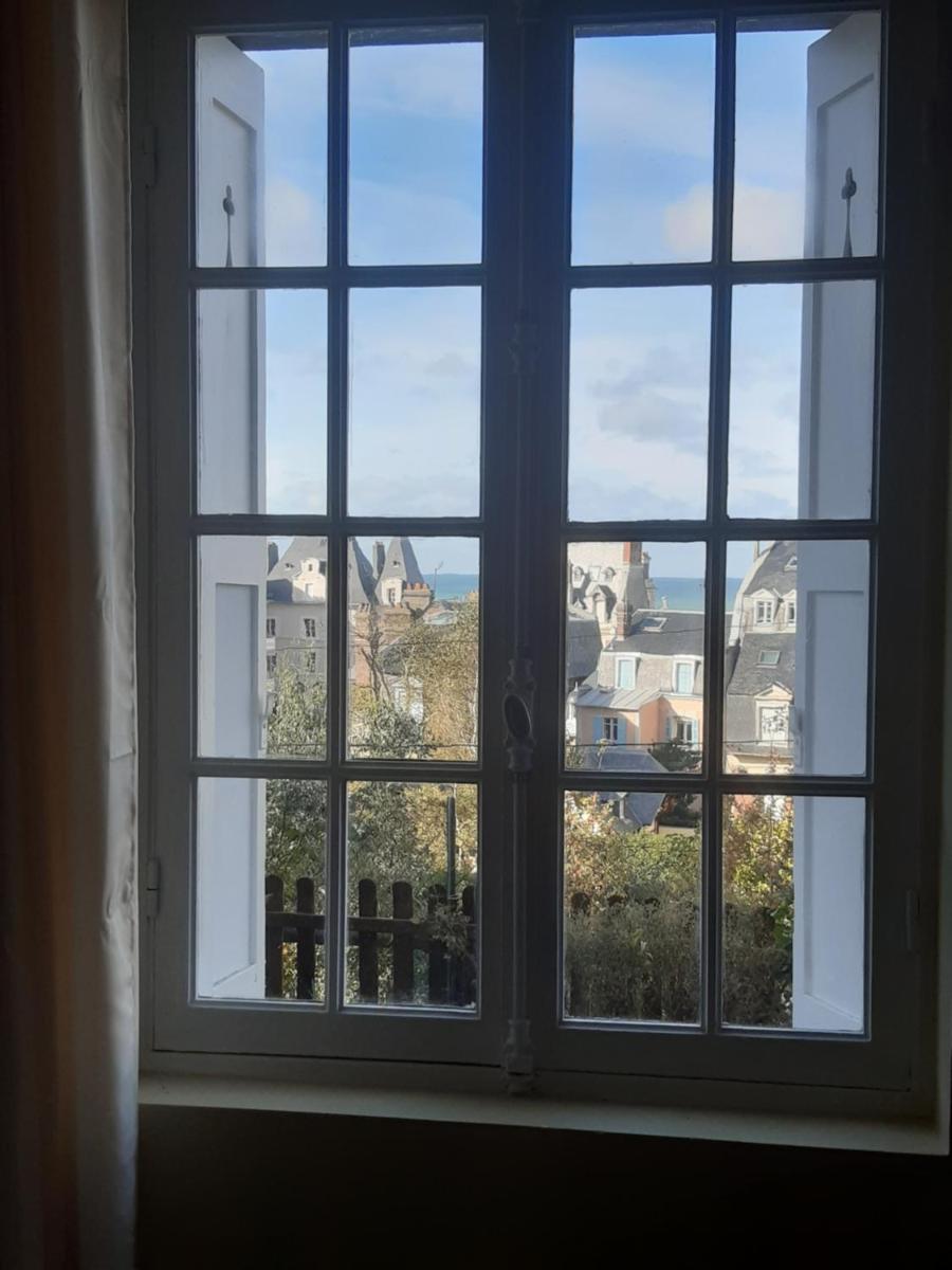 Les Lucioles, Trouville- sur-Mer - Housity