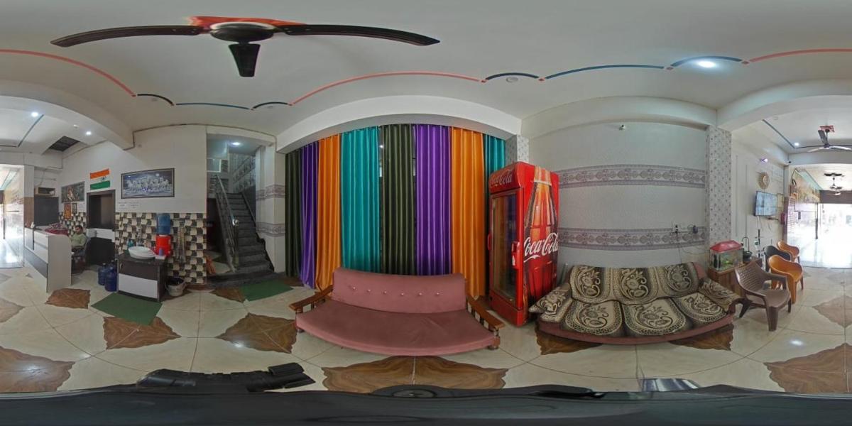 Hotel Raghav Guest House - Housity
