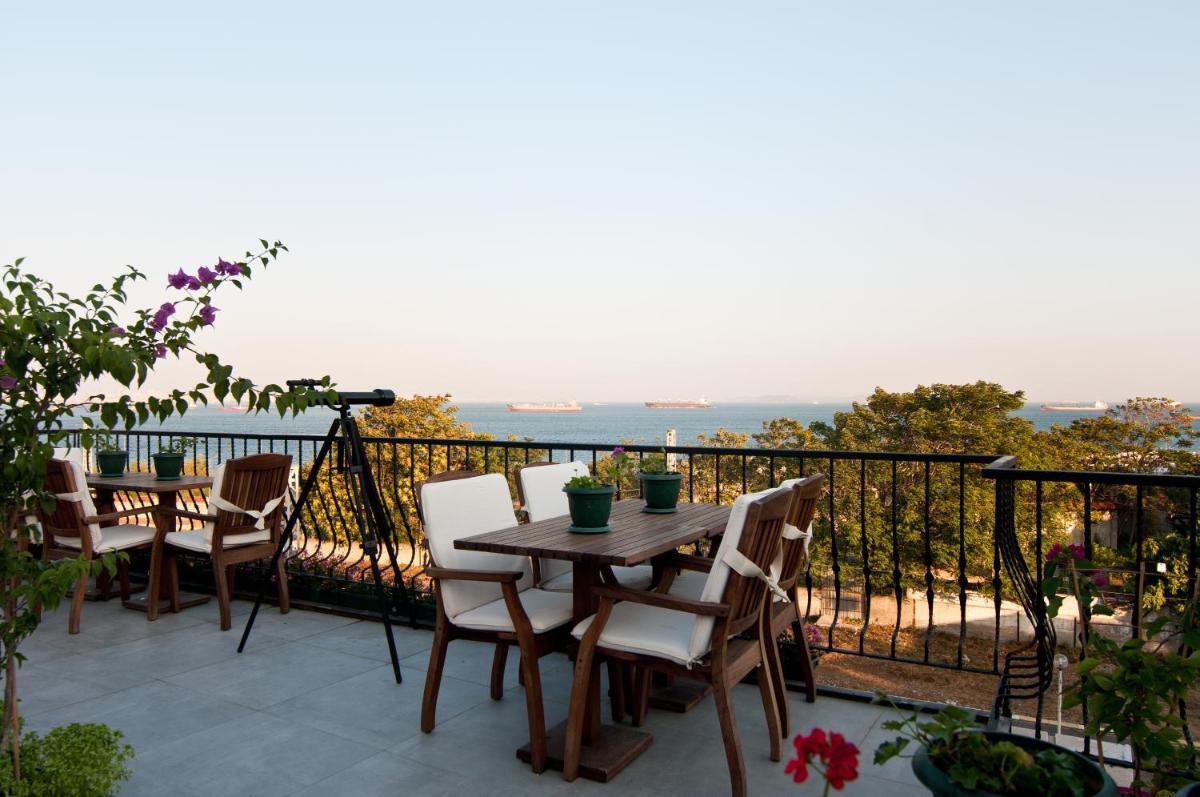 Queen Seagull Boutique Hotel - Housity