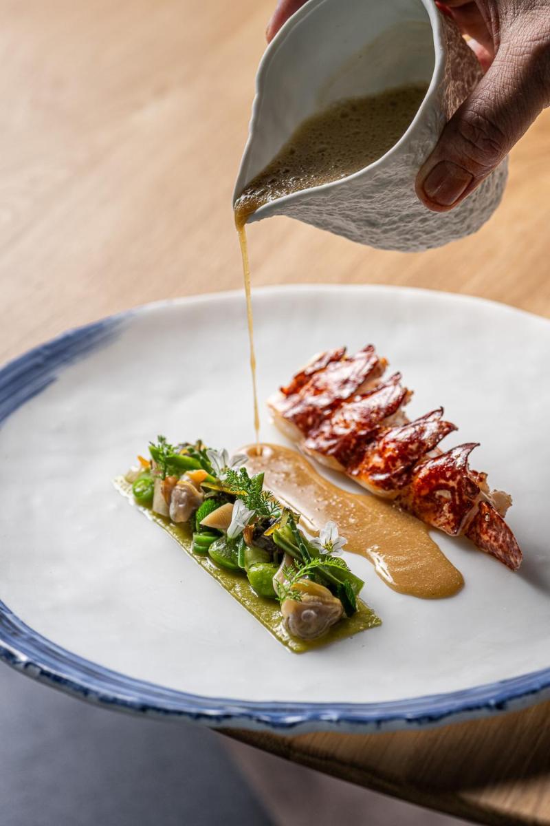 Logis Hôtellerie Les Brisants , Restaurant J M Perochon - Housity