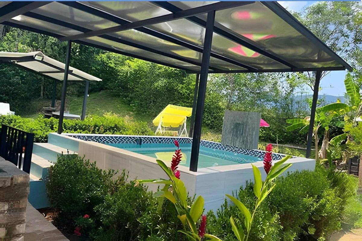 Hermosa finca plan ecológico Brisas de 4 Esquinas - Housity