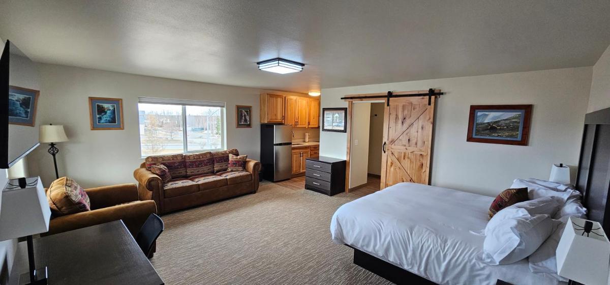 Eagle River Lodge - Housity