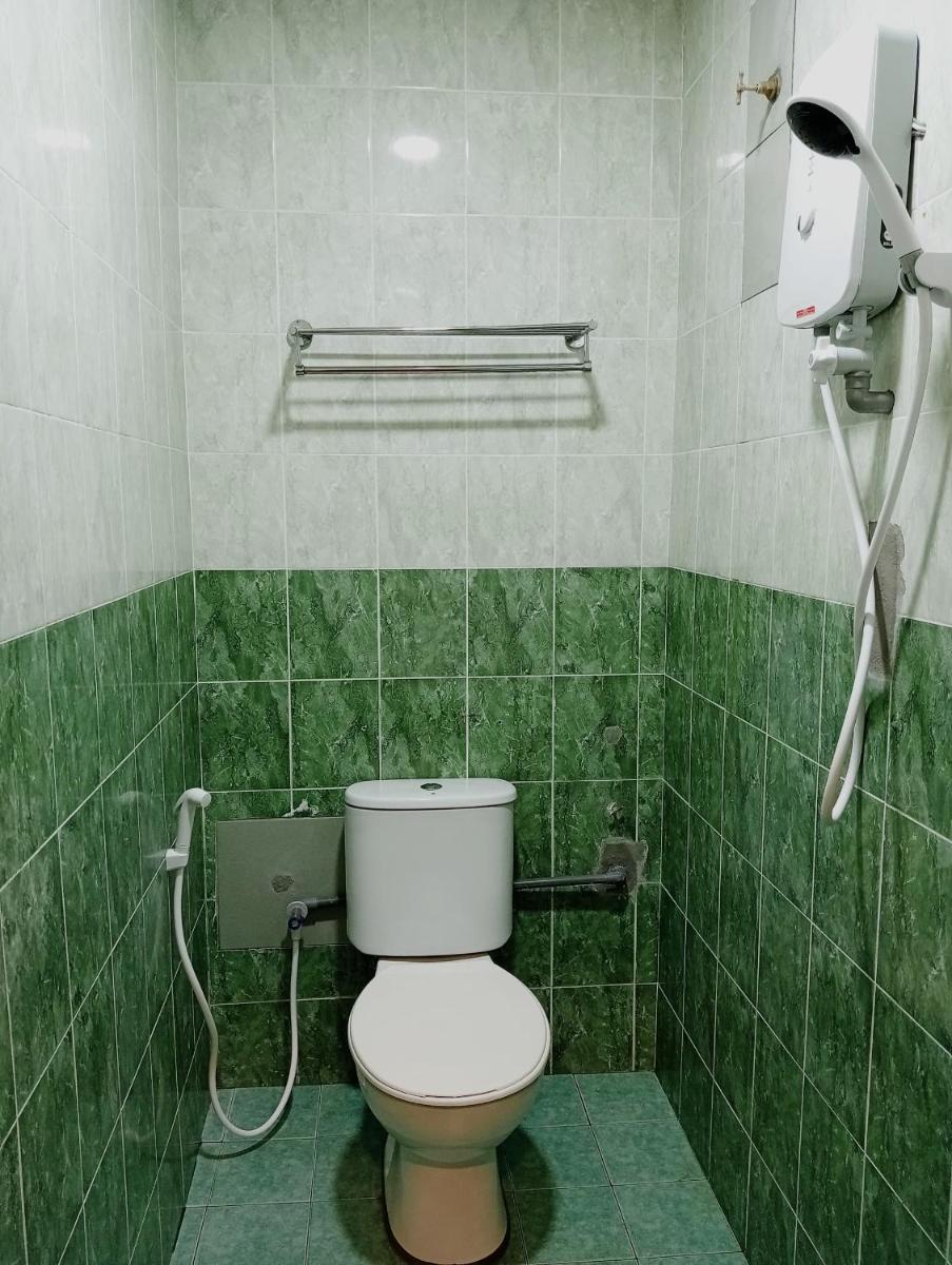 HOTEL SAHARA INN TANJUNG MALIM - Housity