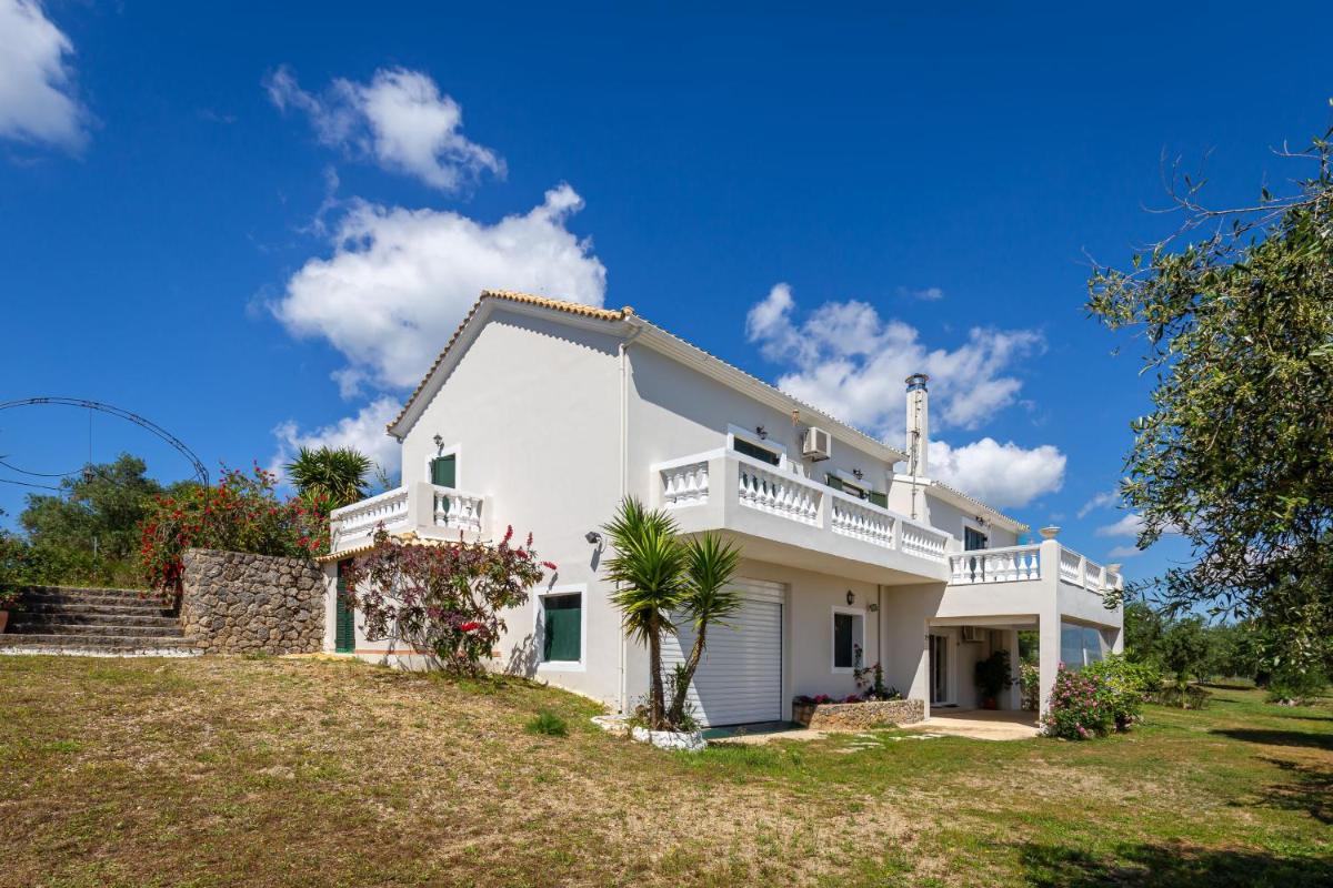 Classical Villa Anta - Housity