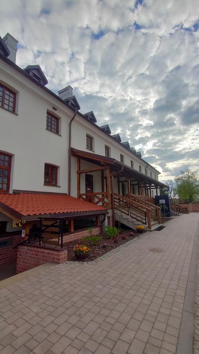 Centrum Dialogu Kultur - Housity
