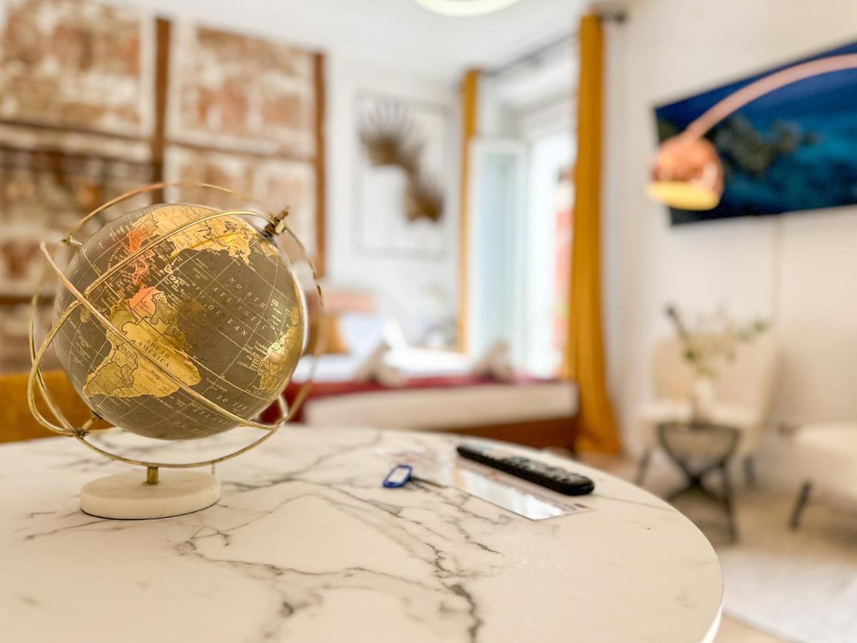 City Center Stylish apartment AC - Housity