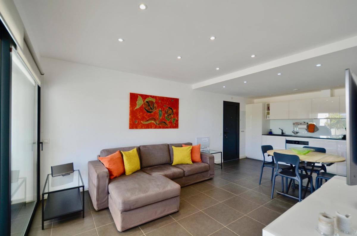 CASA UMA - Housity