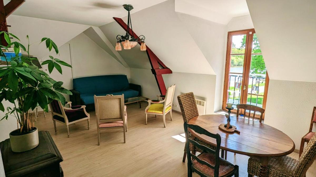 Emplacement exceptionnel au Coeur de l'Ile aux Pies - Housity