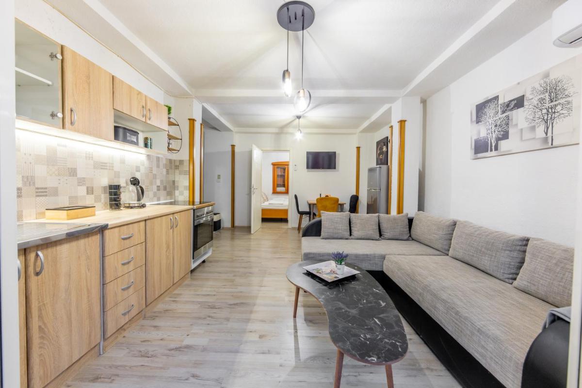 Apartments Lido - Housity