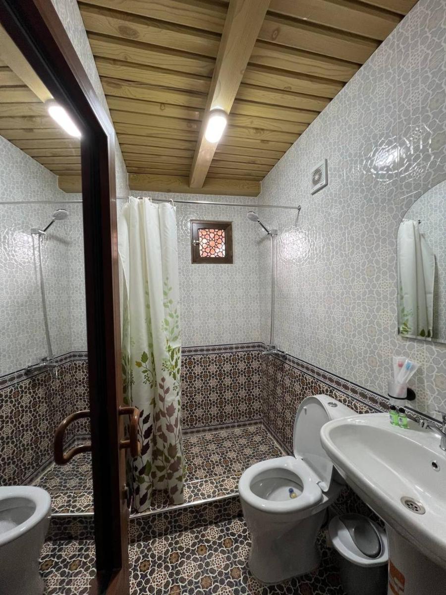 Vaziri A'zam Hotel - Housity