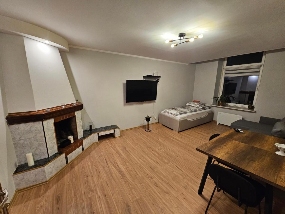 Apartament w Kamienicy w Centrum Kalisza - Hizvo