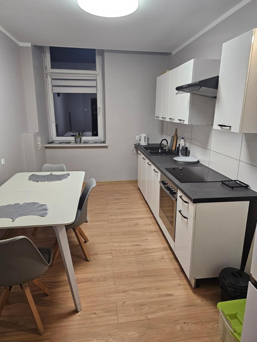 Apartament w Kamienicy w Centrum Kalisza - Hizvo