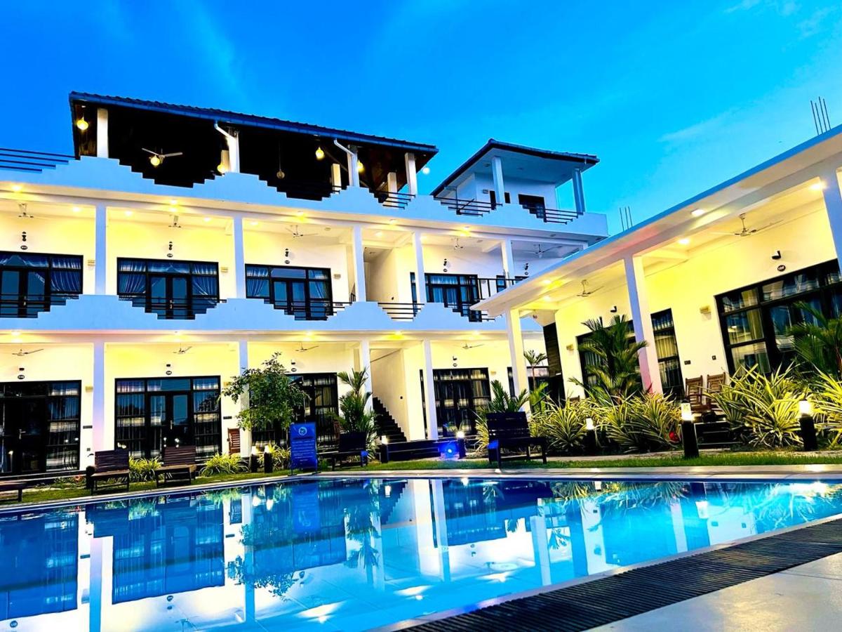 Crocotopond - Housity
