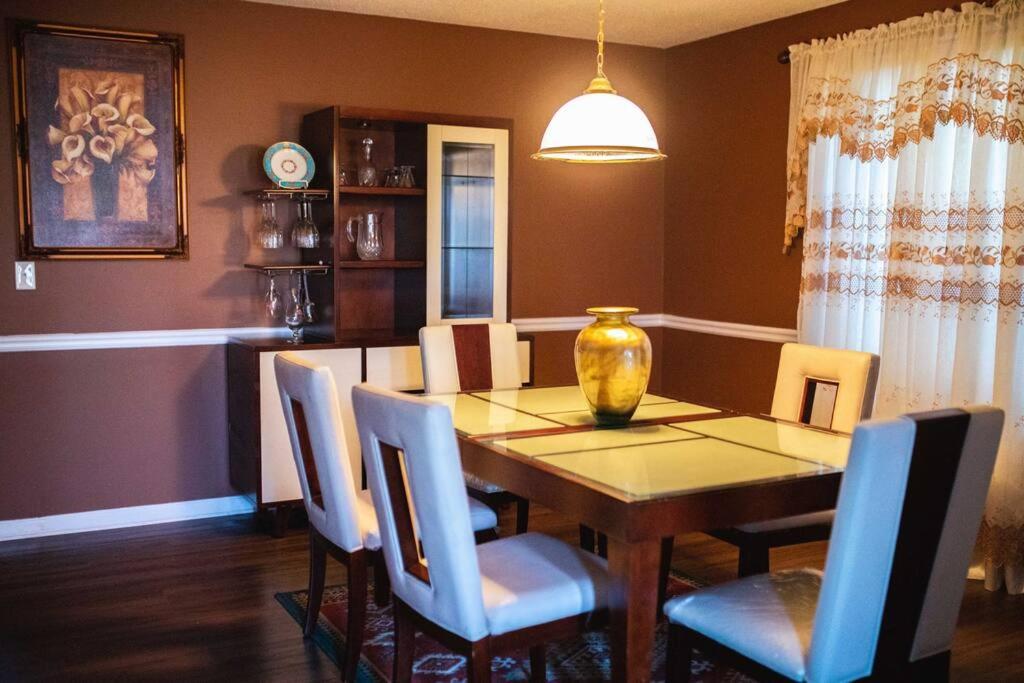 Castle Comfort - Housity