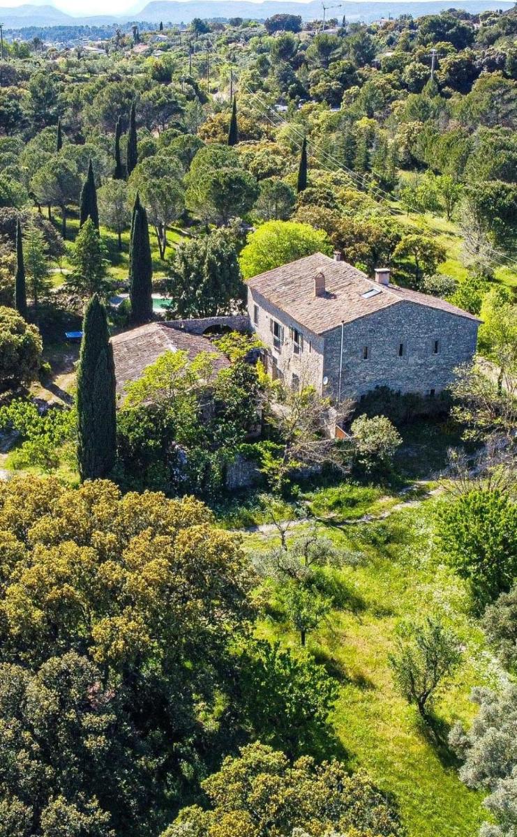 Nouveau! Mas provençal - charme et nature - à 2 pas de Sommières - Housity