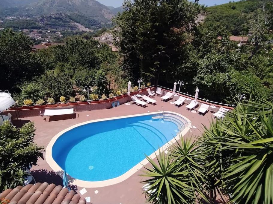 Villa Elvira - Housity