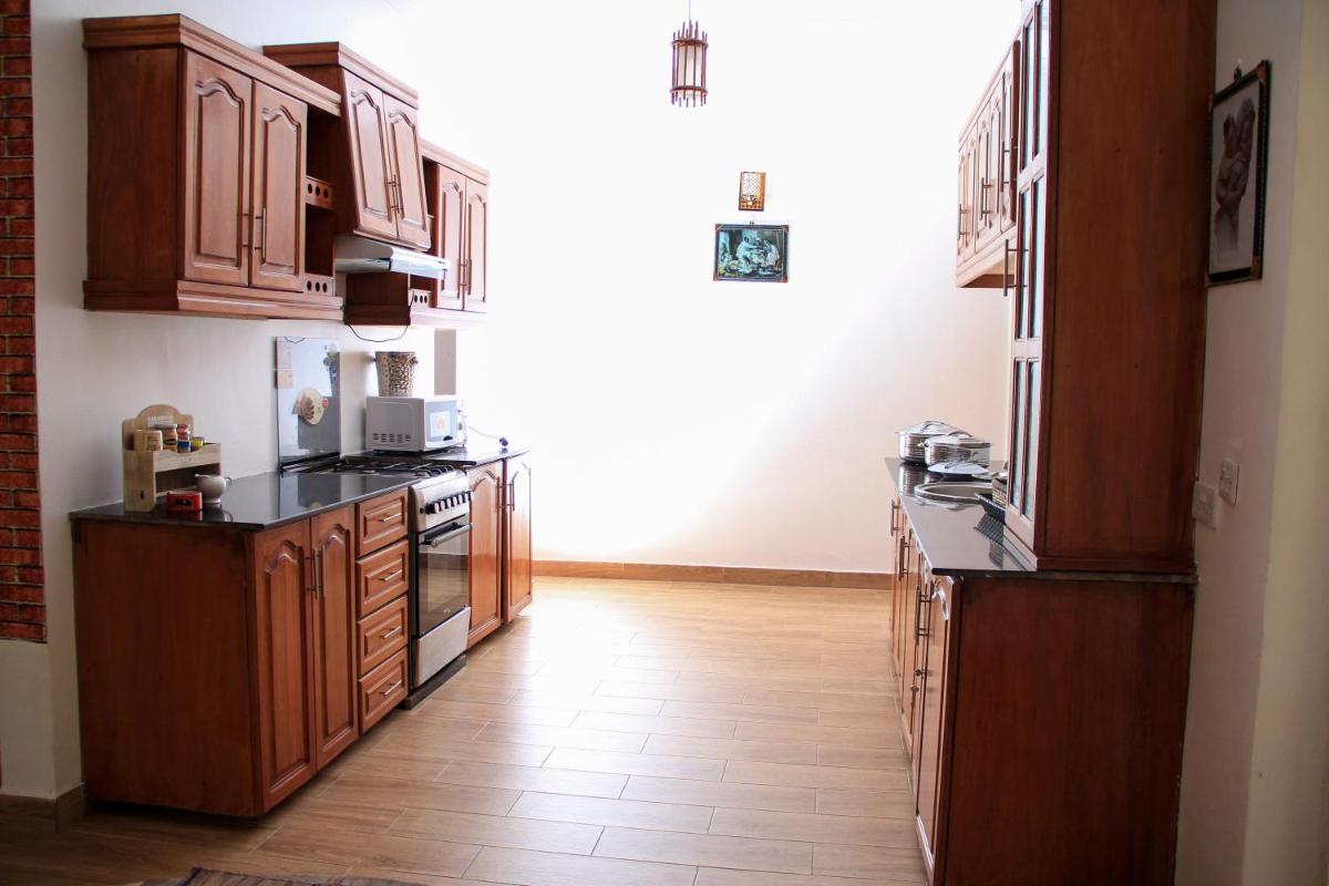 Kindo Kicha Farmhouse - Housity