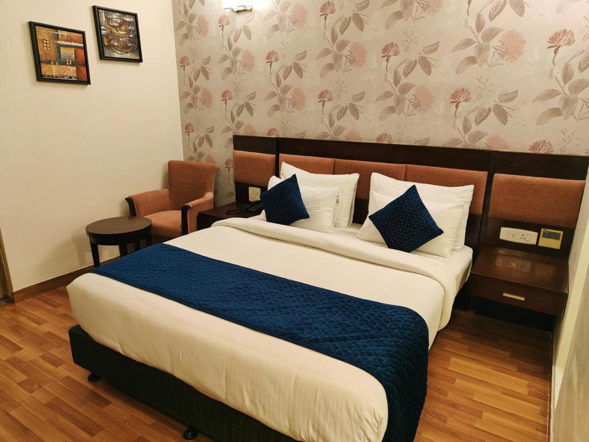 Tavisha River View Orchard Pahalgam - Housity