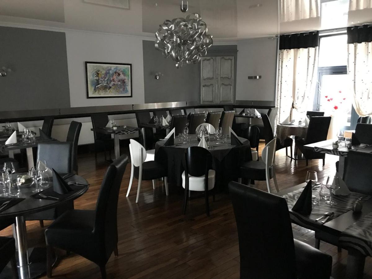 Hotel du Centre - Housity