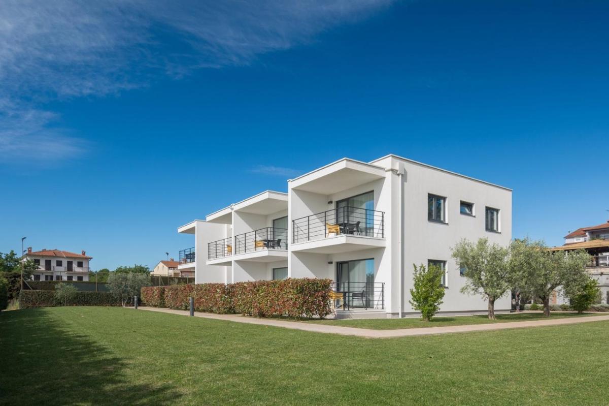 Lana Premium Residence - Housity