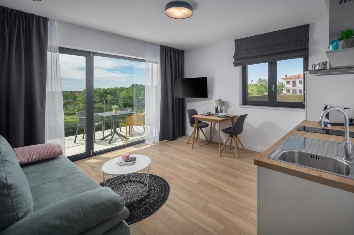 Lana Premium Residence - Housity
