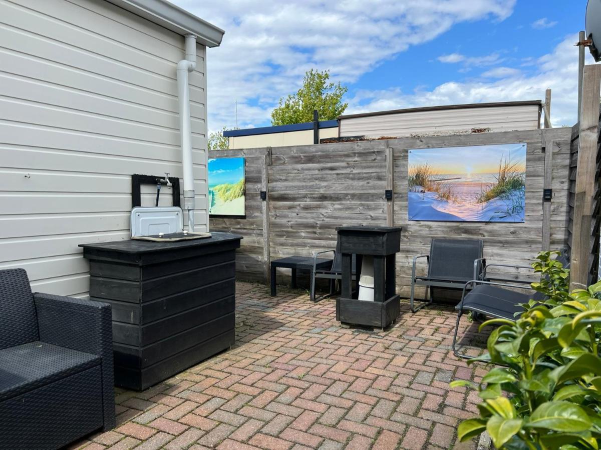 Beach House Giethoorn - Housity