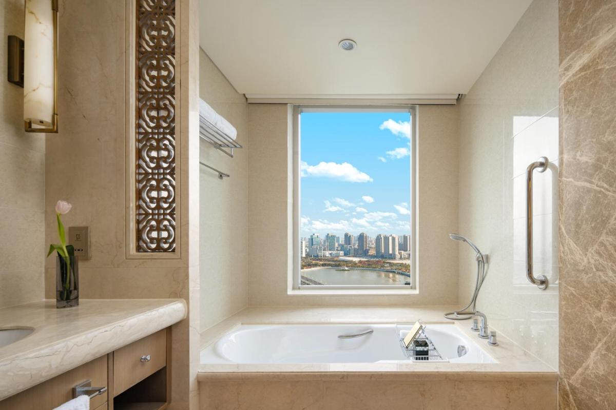 Shangri-La Yangzhou - Housity