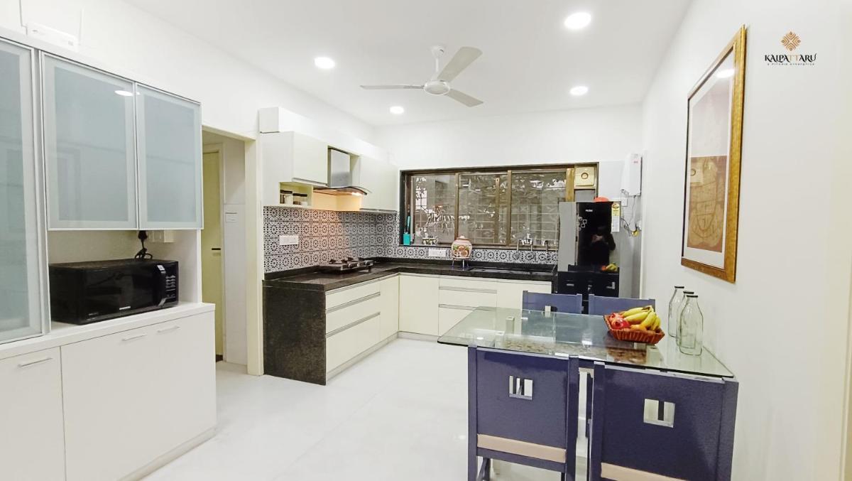 Kalpattaru Sadan Luxurios 3BHK - Hizvo