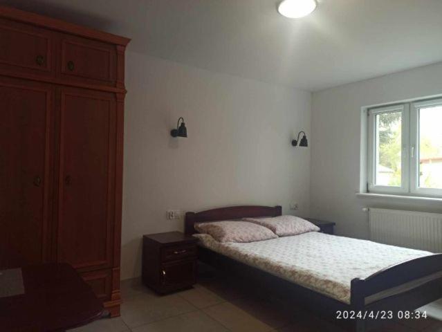 Krynica - pokoje - Housity