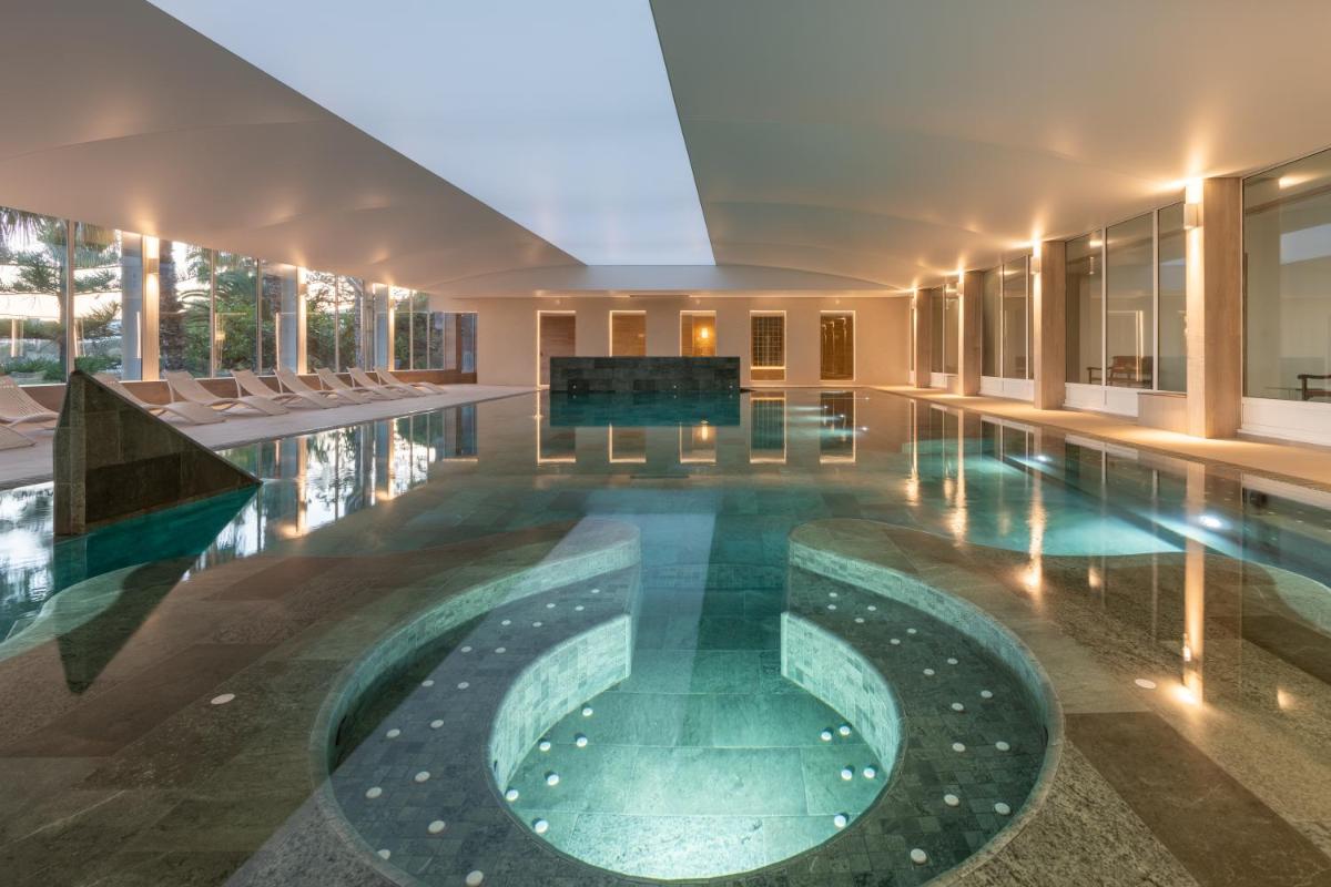 Piscina en o cerca de PALASIET Wellness Clinic&Thalasso 4 SUP