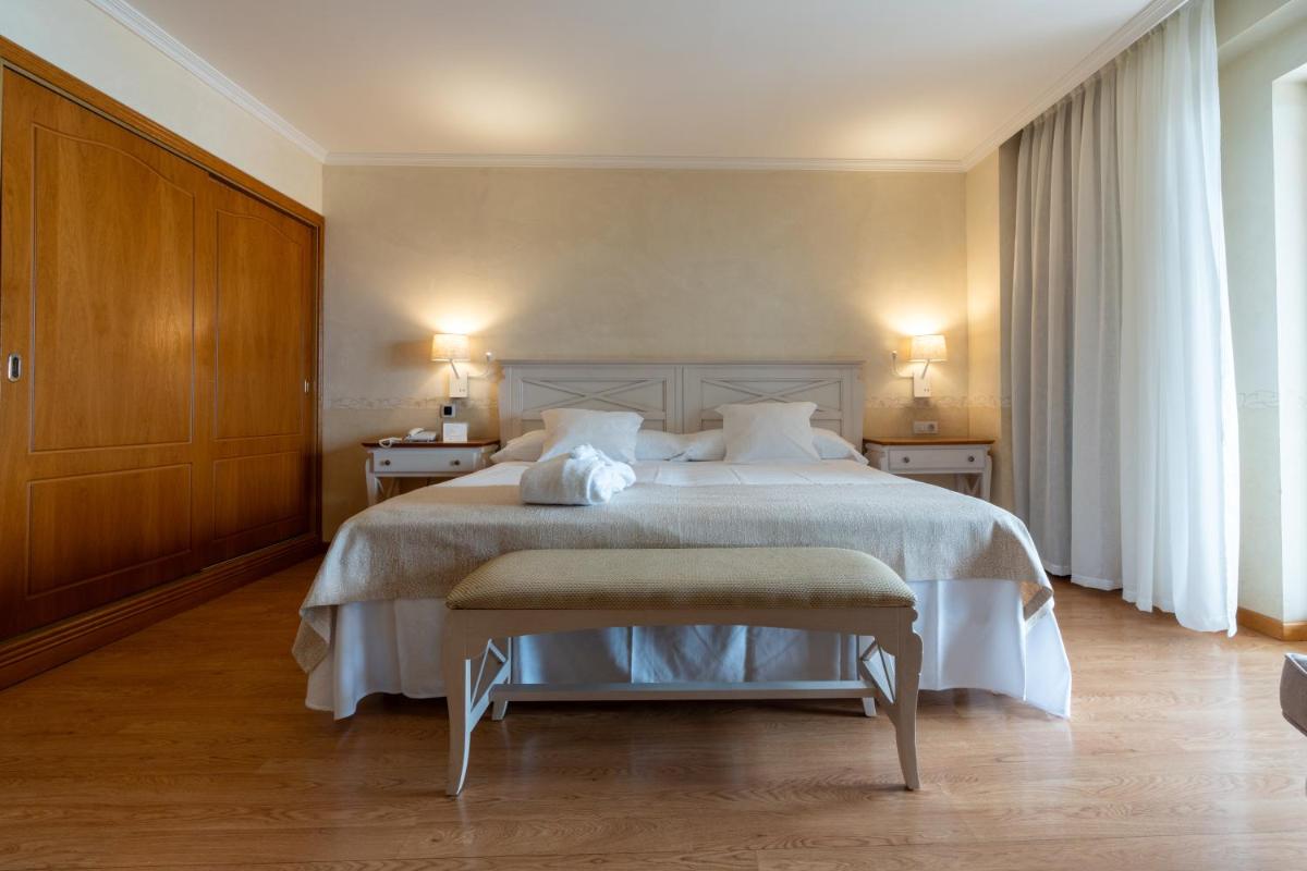 Cama o camas de una habitación en PALASIET Wellness Clinic&Thalasso 4 SUP