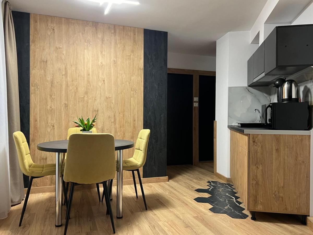 Pensiunea Liziera - Housity