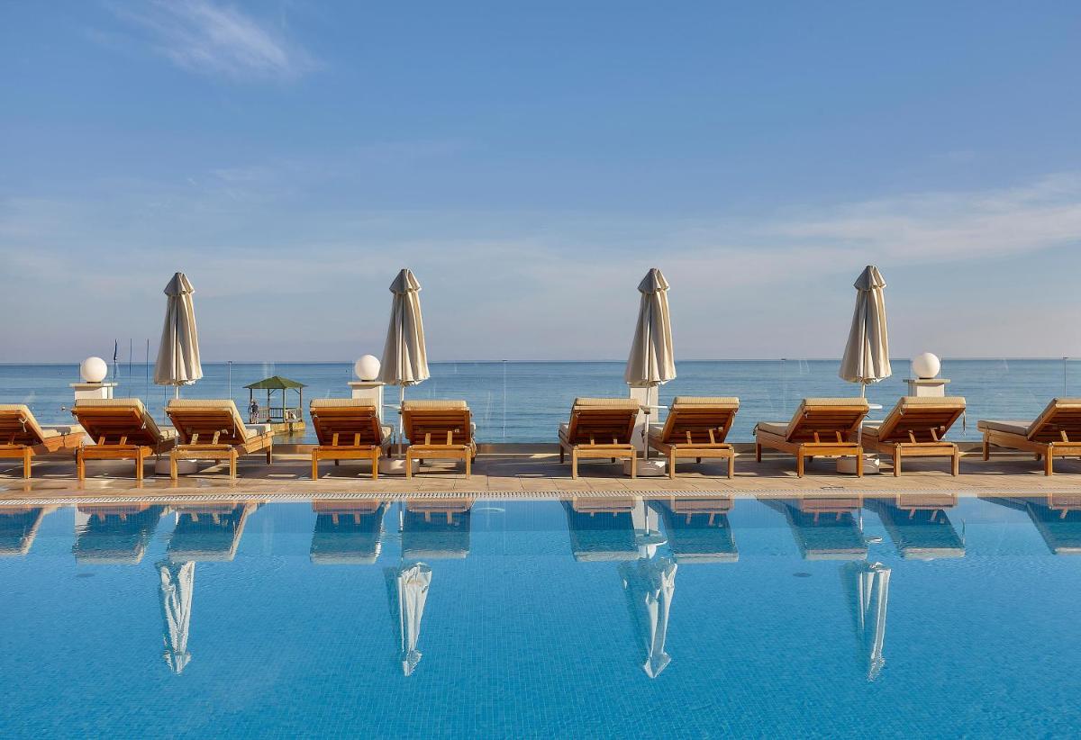 Alexander Beach Hotel & Village Resort - Housity
