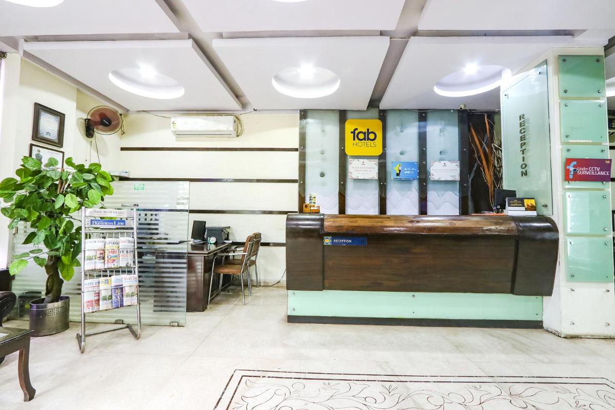 FabHotel Royal Residency II - Nr Metro Station Lakdikapul - Housity