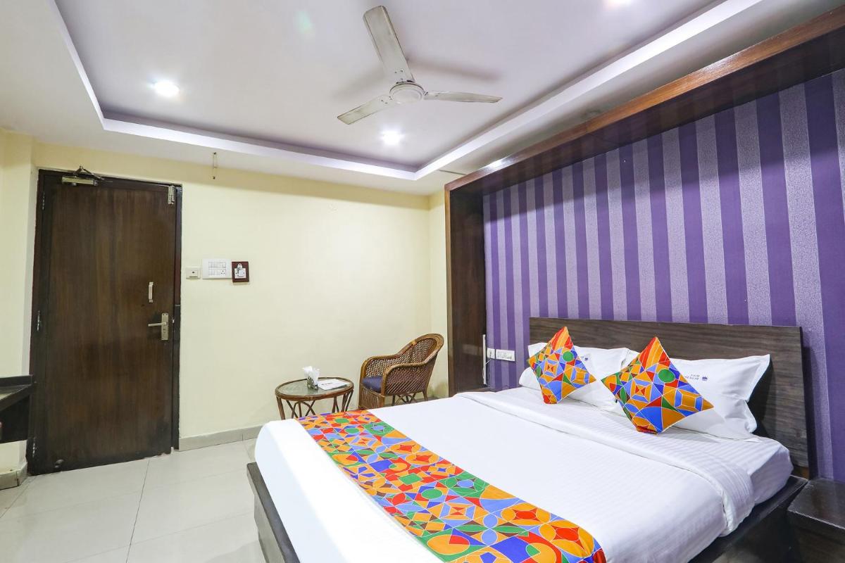 FabHotel Royal Residency II - Nr Metro Station Lakdikapul - Housity