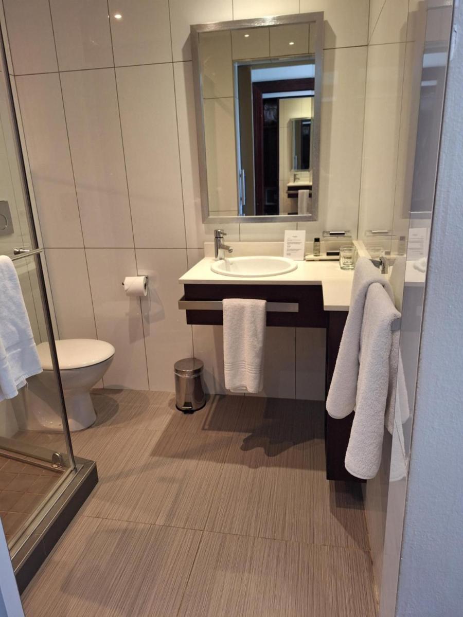 Blackrock Hotel - Hizvo