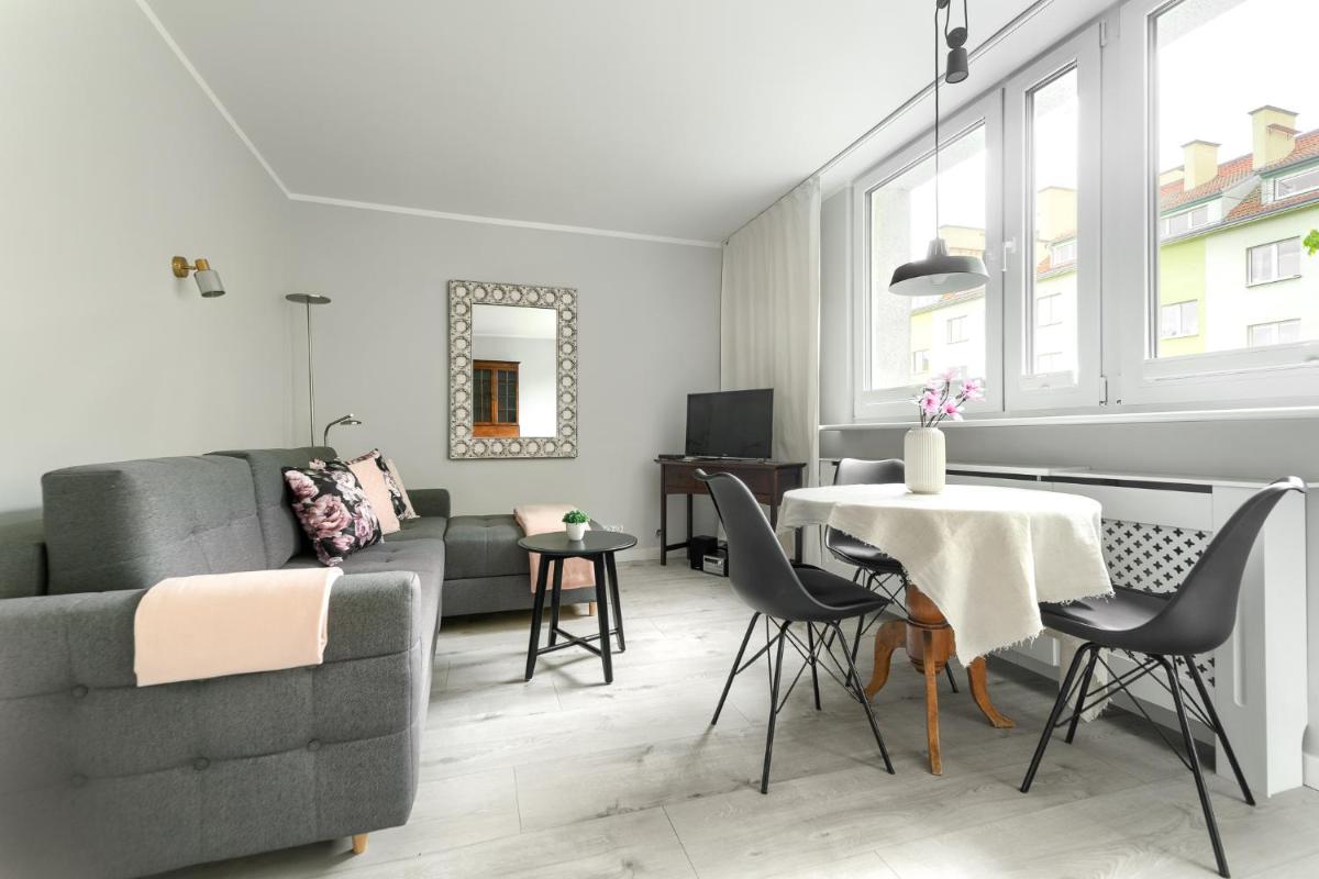 Suitetrails - Margi Kai Apartament 3 ROOMS, BALCONY, BY THE PARK