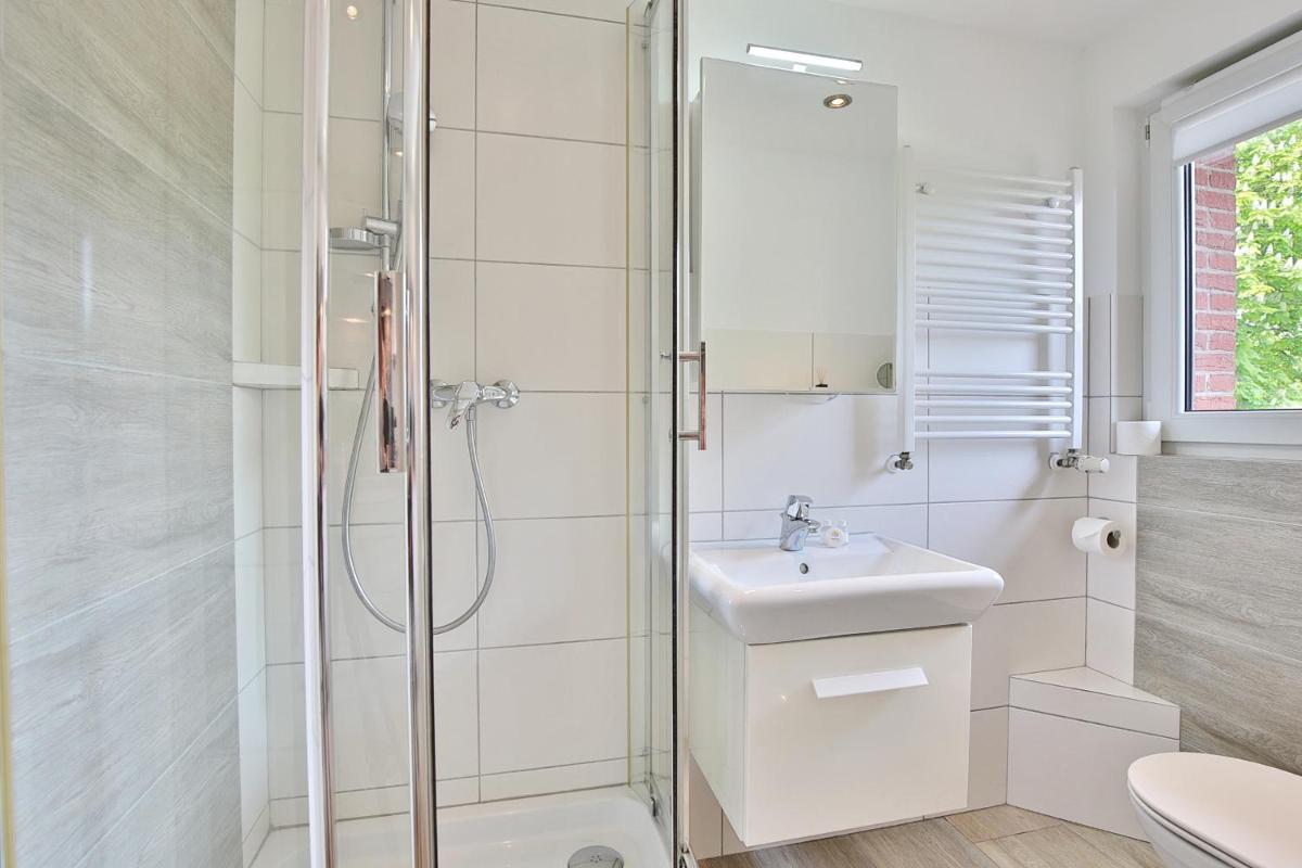 Ferienhaus Brandt Ferienhaus Brandt Appartement 2 Plattschnacker - Housity