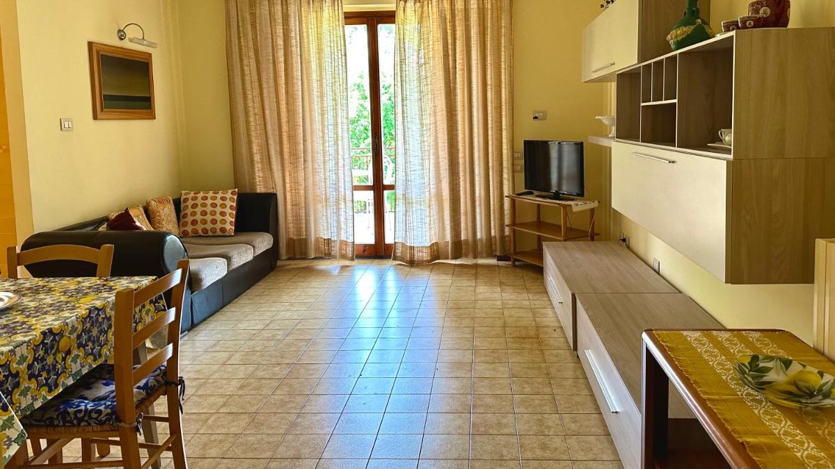 N210 - Numana, trilocale a due passi dalla spiaggia - Housity