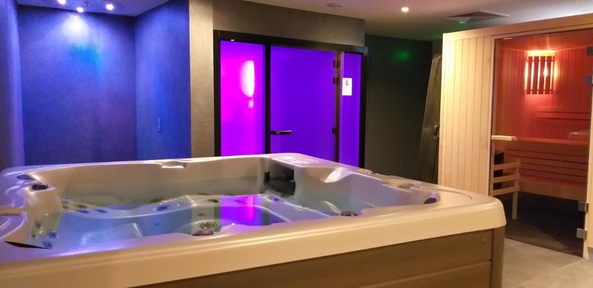Photo de la galerie de l'établissement Hôtel Ginkgo - SPA Biloba, à Quimper
