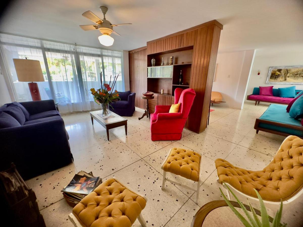 Amplio apartamento renovado con 3 habitaciones, 3 baños, terrazas, Smart TV y wifi incluidos - Hizvo