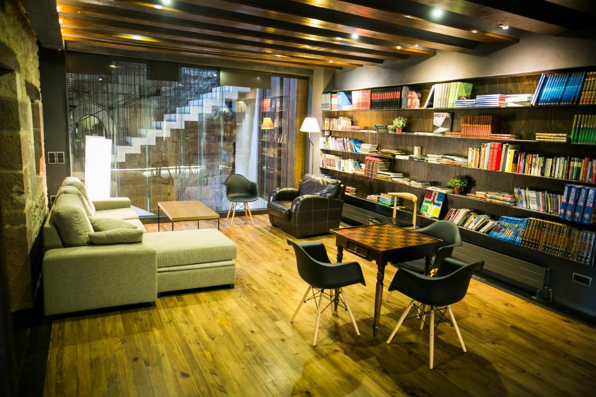 Hotel Boutique El Convento de Mave - Housity